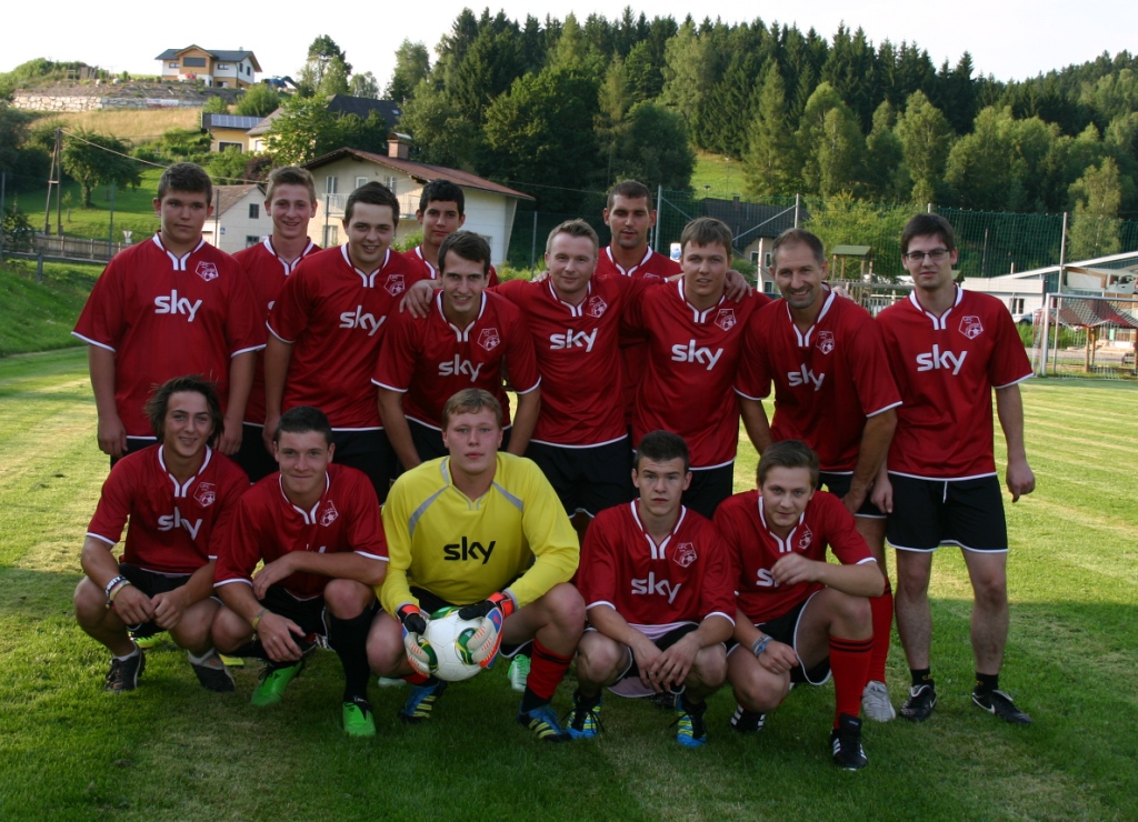 Fußball: UJZ vs. Union Kirchham 2:1 (2:0)