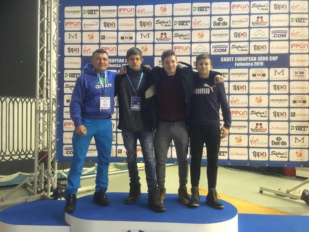 3 Nachwuchskämpfer starteten beim U18 Europacup in Follonica