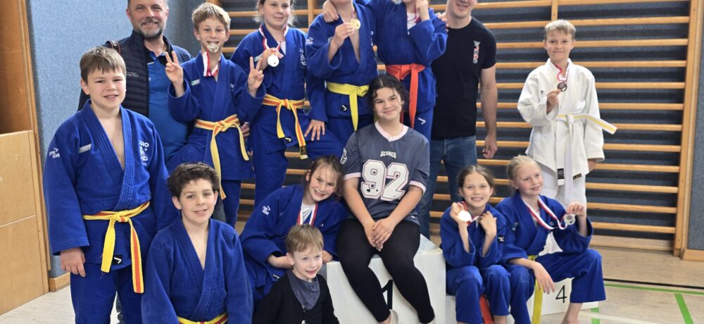 Zwölf 1. Plätze, sieben 2. Plätze und einen 3. Platz für Kirchham bei der 2. Runde im Bezirkscup in Schörfling.