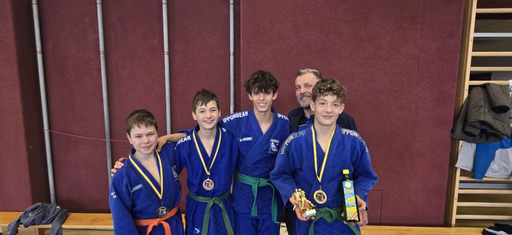 1 Goldene und 2 Bronzene beim Rapso Cup U16 in Alkoven