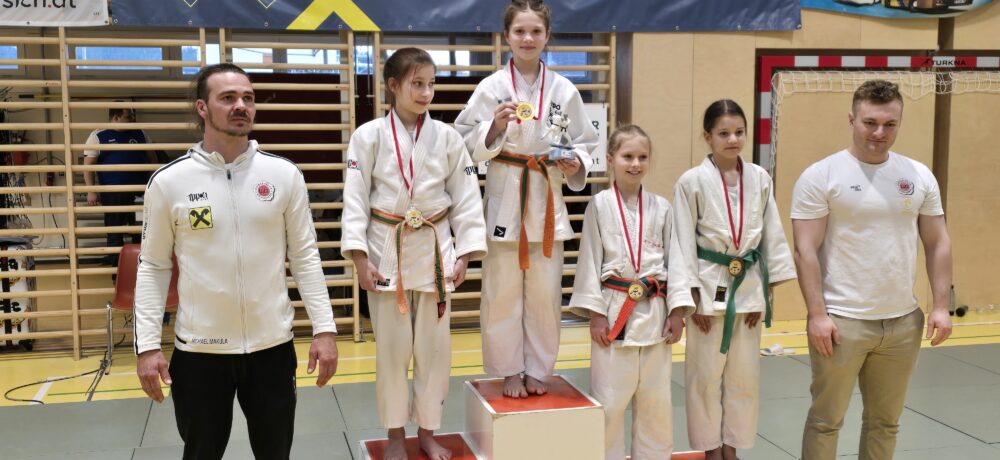 Einen 1. Platz, zwei 2. Plätze und sechs 3. Plätze bei der UJZ Trophy für U10 – U14 und Austrian Cup für U16 und U18 in Rohrbach.