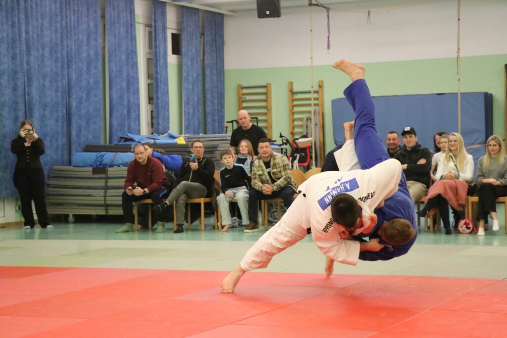 Unentschieden in der 1. Runde in der Landesliga B auswärts gegen SK Voest