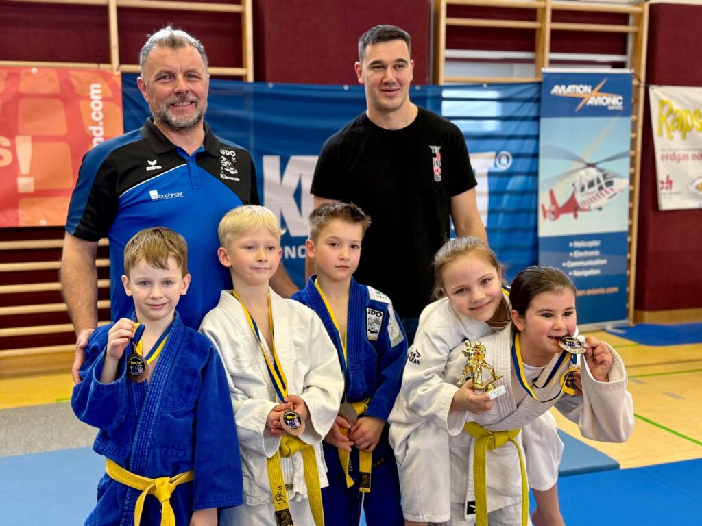 Einen 1. Platz und je zwei 2. und 3. Plätze bei der 2. Runde vom Rapso Cup U10 in Alkoven.
