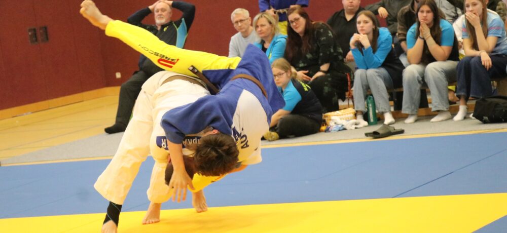 Doppelsieg in der Jugendliga und Landesliga A auswärts gegen JZ Rapso OÖ in Alkoven.