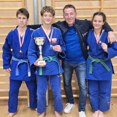 6 Goldene, 4 Silberne und 4 Bronzene beim Colop Masters in Wels für Kirchham