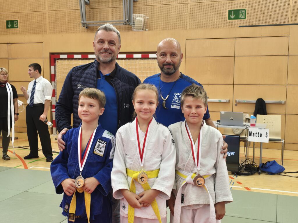 5 Goldene, 3 Silberne und 1 Bronzene für Kirchham beim OÖ-Herbst Kyu Schülerturnier für U10 – U16 in Burgkirchen